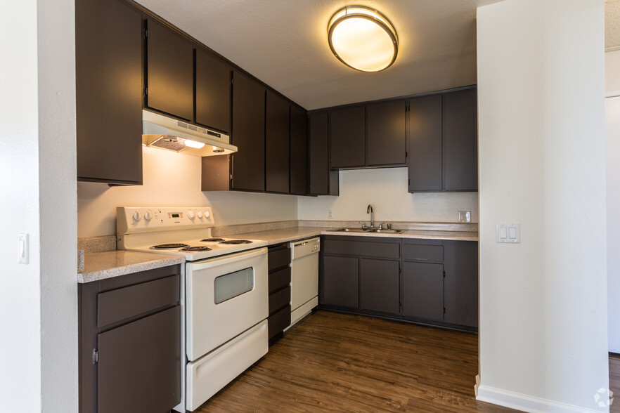 2BR, 1BA - Plan C - Highland Orchard Apartments