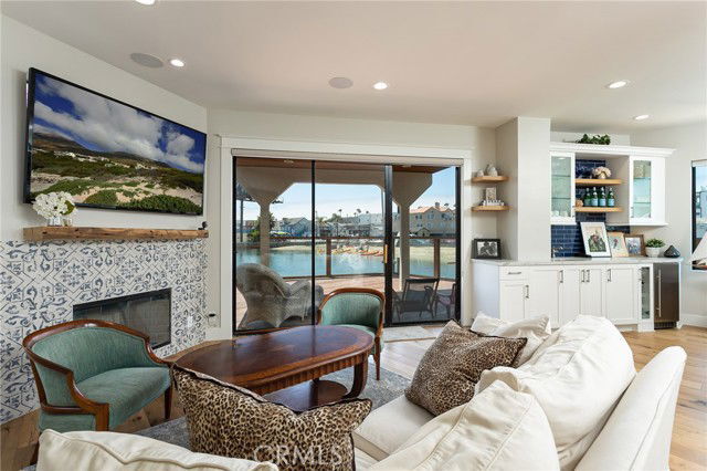 Building Photo - 16857 Bayview Dr