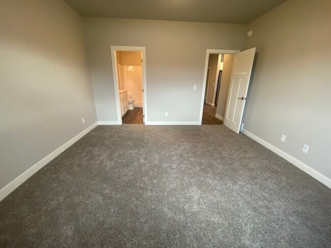Building Photo - NEW CONSTRUCTION - MODERN LIVING: 3 bdrm/2 bath