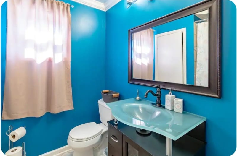 Building Photo - 431 N Holmes St