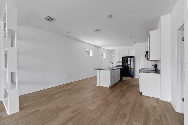 Building Photo - 11824 Brighton Knoll Loop