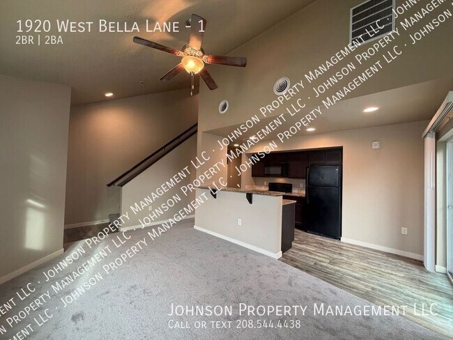 Building Photo - 1920 W Bella Ln