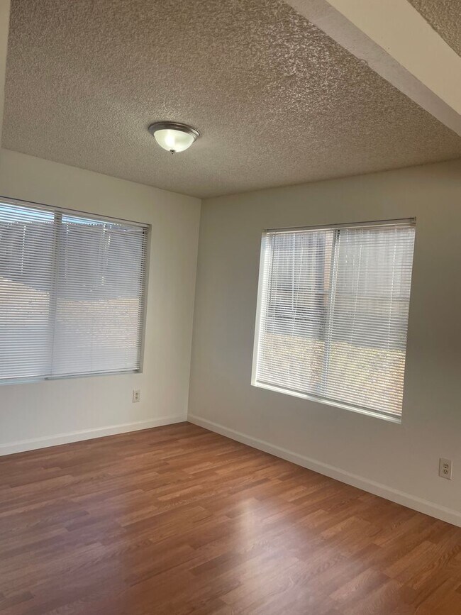 Building Photo - 4 Bdrm, 2.5 Ba, 2-story Home with Attached 2 Car Garage in San Marcos!