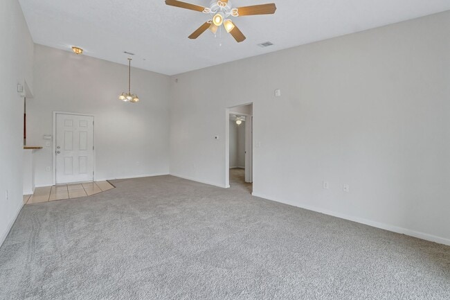 Building Photo - 7920 Merrill Rd