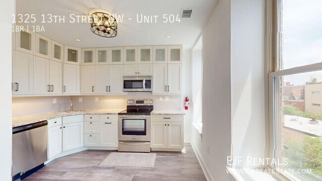 Building Photo - 1325 13th St NW