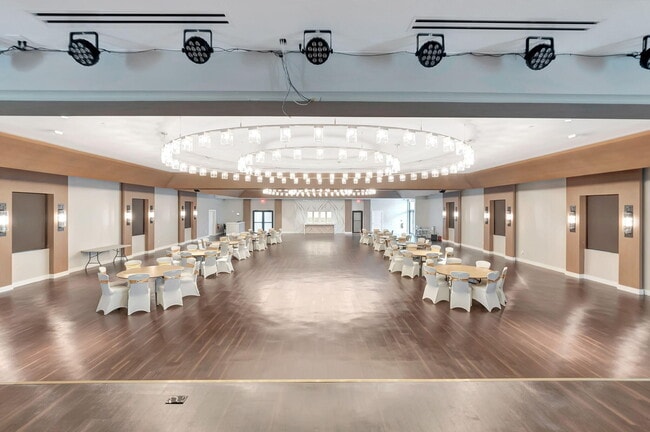 Building Photo - 6078 Dusenburg Rd