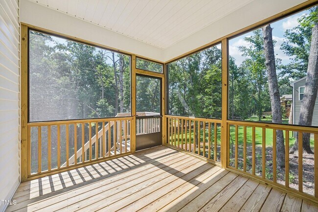 Building Photo - 133 Black Cloud Dr