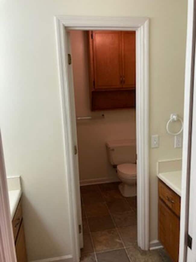 Building Photo - 1463 Green St