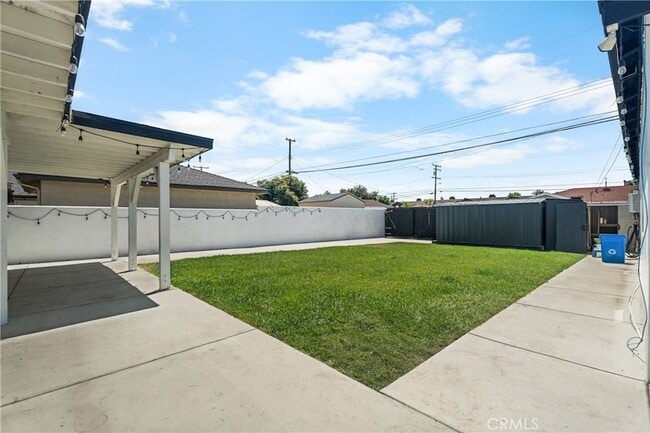 Building Photo - 8552 Marylee Dr