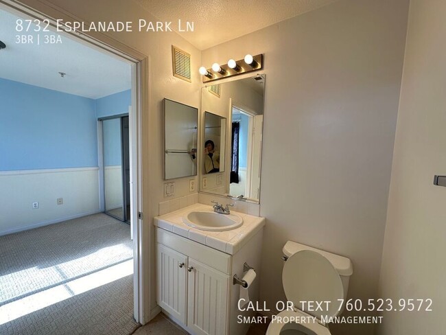 Building Photo - Kearny Mesa Townhome with 2 bedrooms + 1 o...