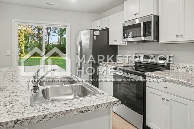 Building Photo - 4159 Hudson Ct SW