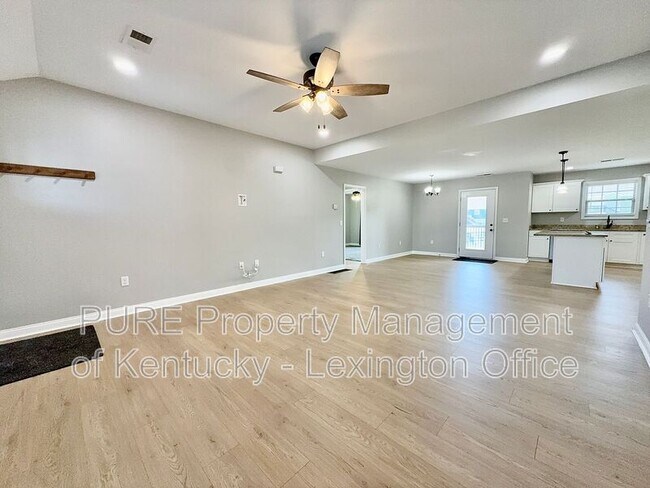 Building Photo - 189 Page Dr