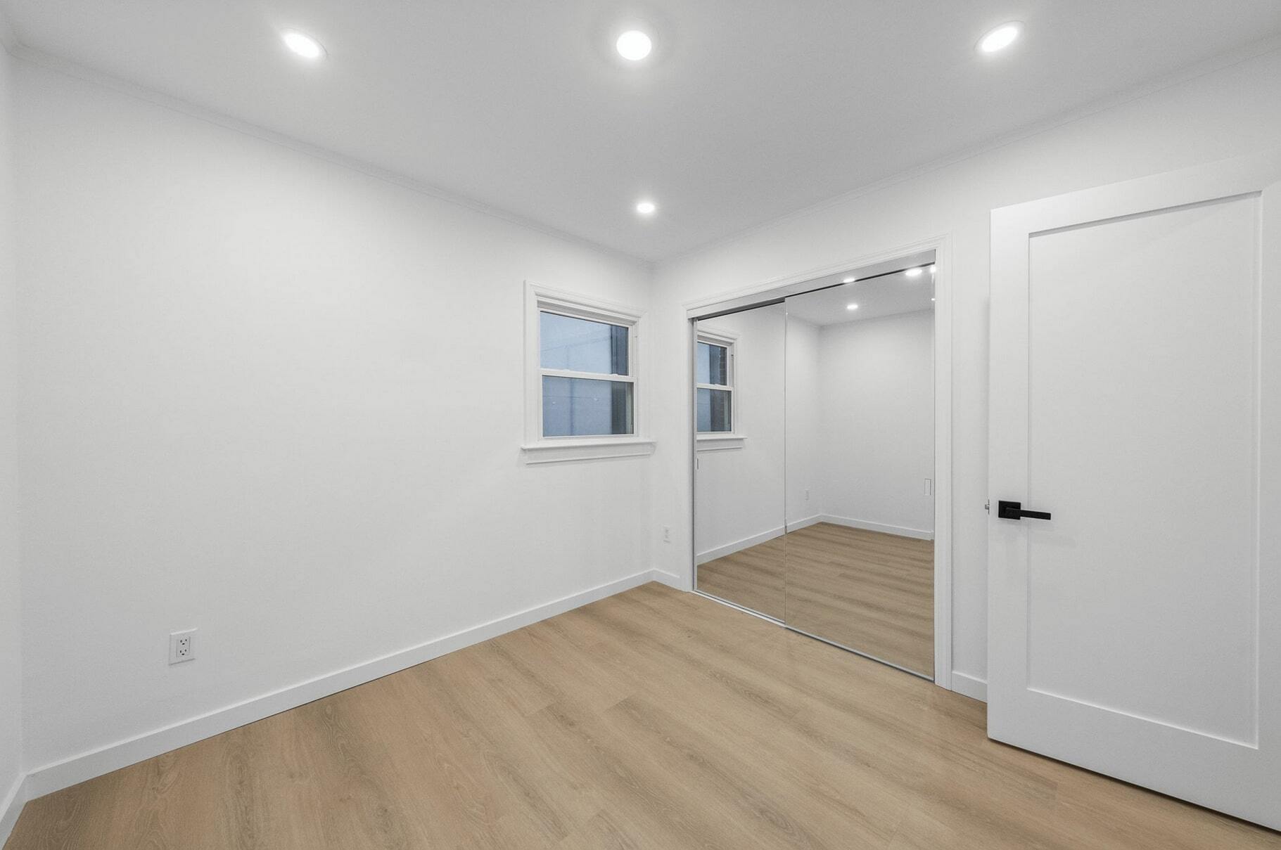 Building Photo - 1148 16th St