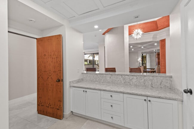 Building Photo - 3322 Casseekey Island Rd