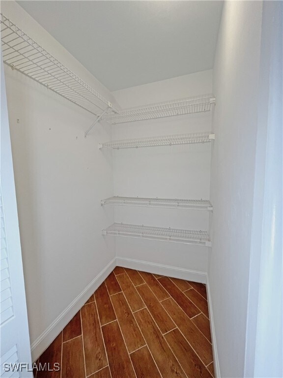 Building Photo - 10740 Regent Cir