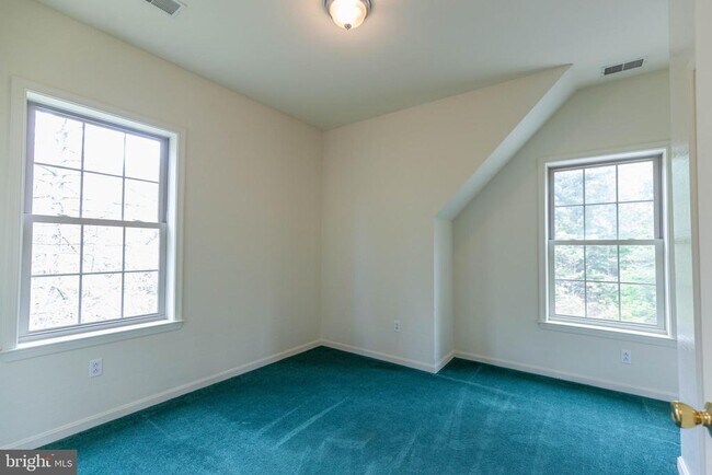 Building Photo - 4282 Swinging Bridge Rd