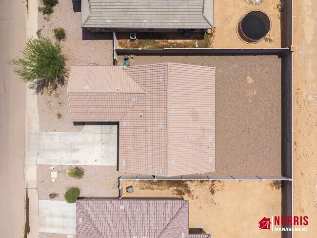 Building Photo - Very Nice Home in a Great Location