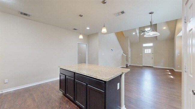 Building Photo - 205 Sterling St