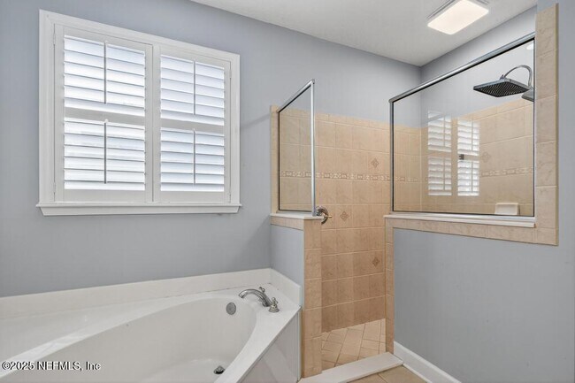 Building Photo - 1440 S Burgandy Trail