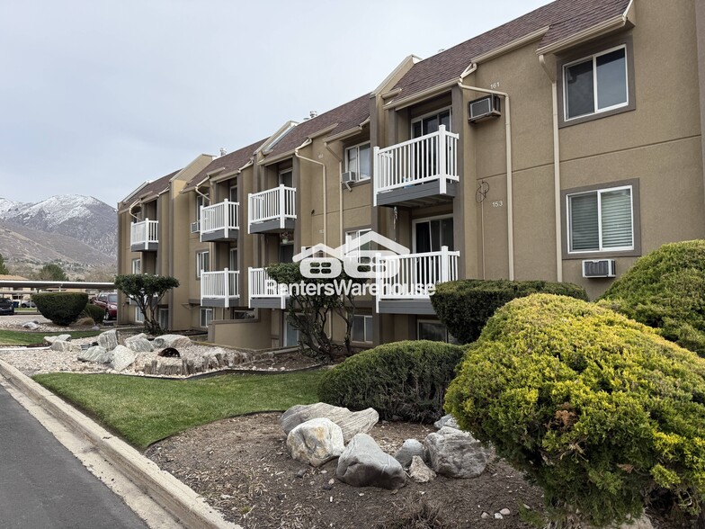 Primary Photo - 5660 Meadow Ln