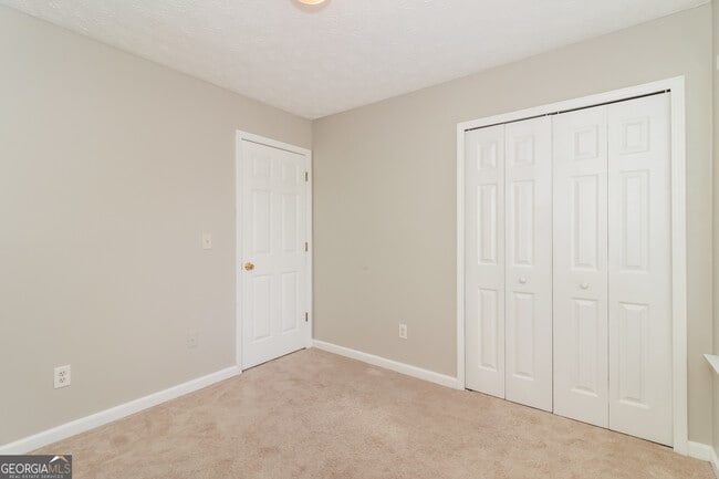 Building Photo - 3145 Waterplace Cove
