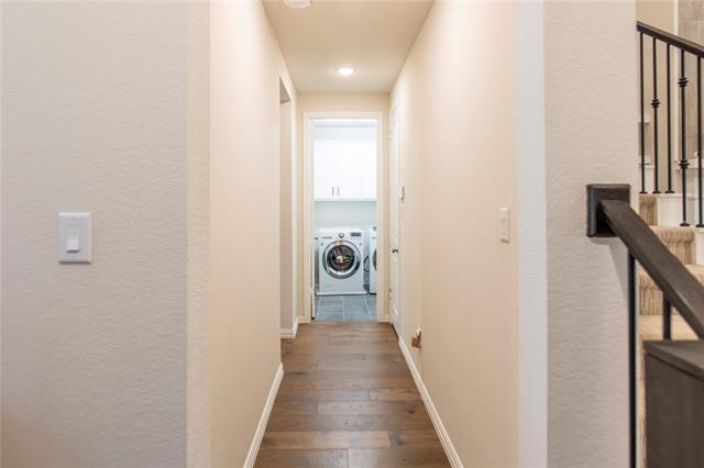 Building Photo - 1700 Hydrangea Ln