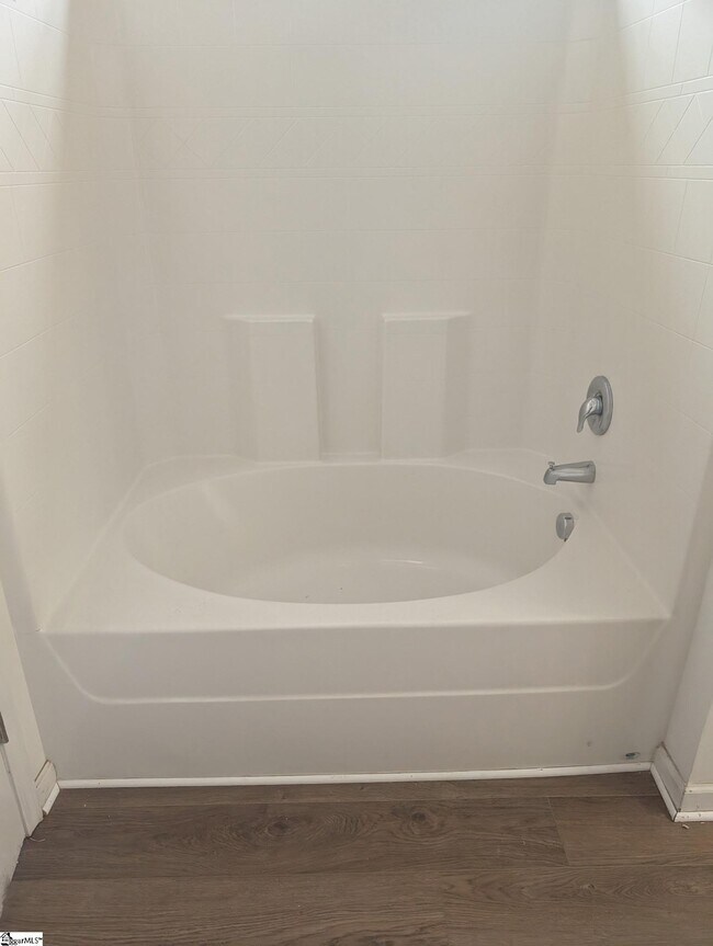 Building Photo - 212 Werninger Ct