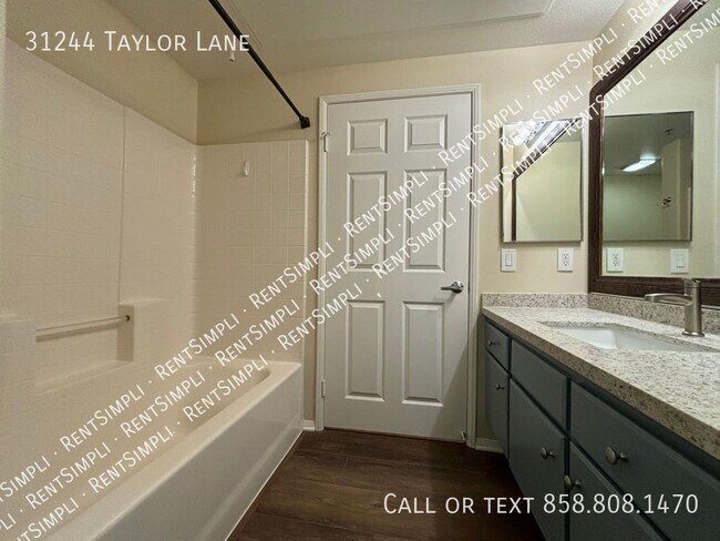 Building Photo - 31244 Taylor Ln