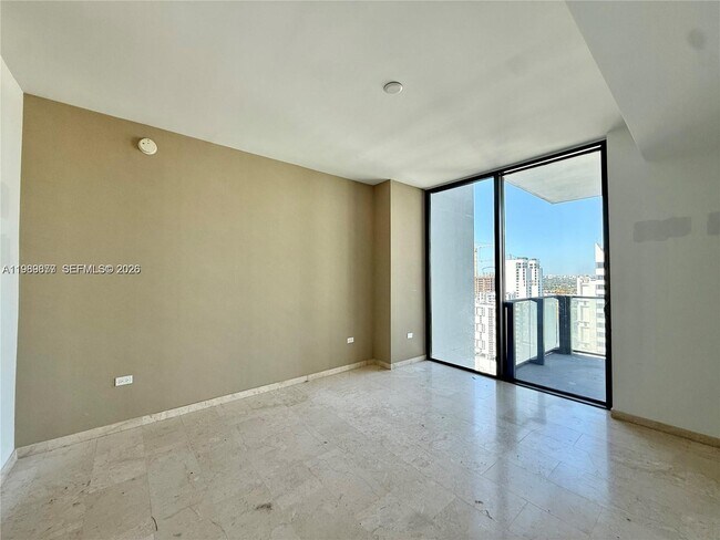 Building Photo - 88 SW 7th St