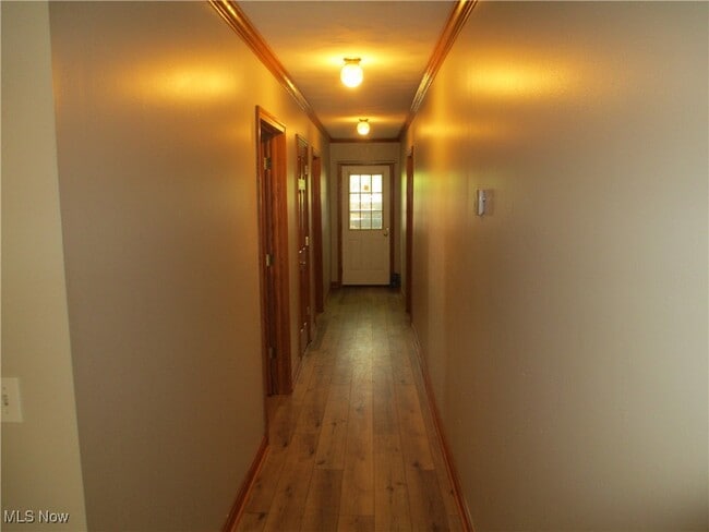 Building Photo - 4450 College Hill Rd