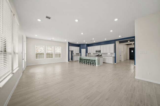 Building Photo - 2427 Madera Landing Ln