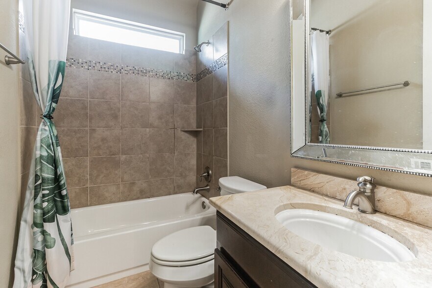 Building Photo - 5900 Lipan Apache Bnd