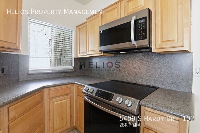 Building Photo - 5400 S Hardy Dr