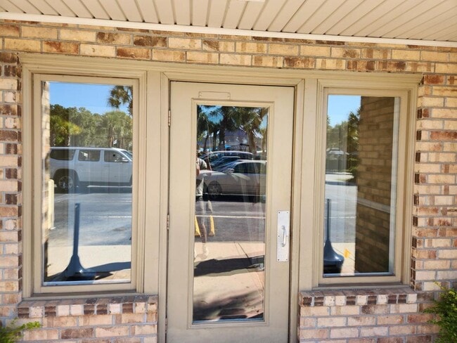 Building Photo - 216 Double Eagle Dr