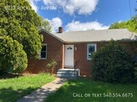 Building Photo - 1033 Rockland Ave NW