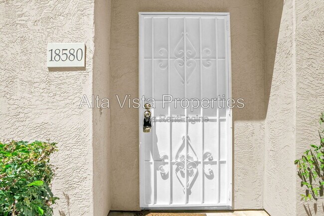 Building Photo - 18580 Caminito Pasadero