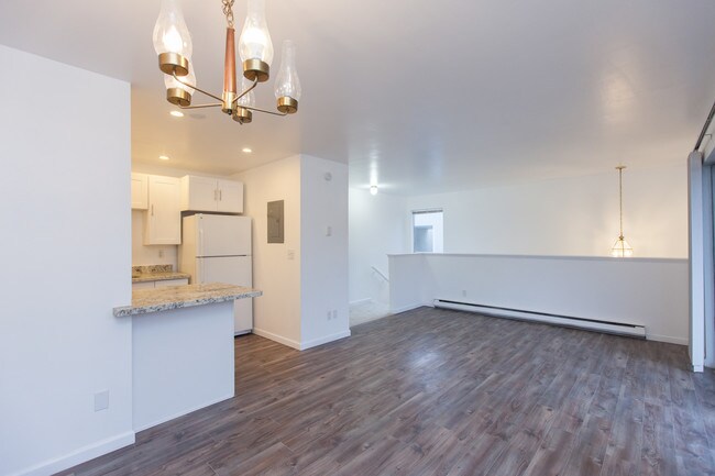Photo - 539 NE Ravenna Blvd