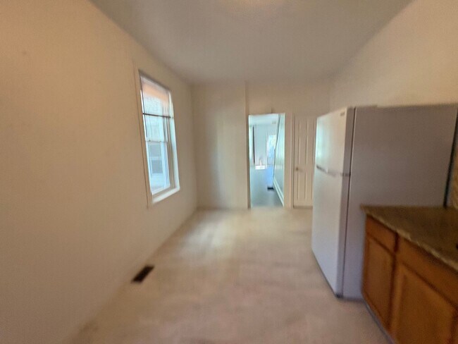 Building Photo - 4712 Knorr St
