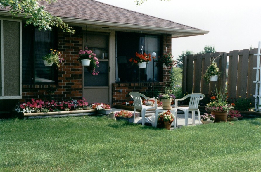 Windsor Manor East 376 Rosehill Dr Marysville OH 43040 Apartment Finder