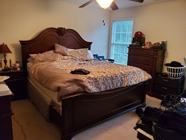 Building Photo - Tranquil Expanse : 4BR | 2.5 BA , House in Moncks Corner