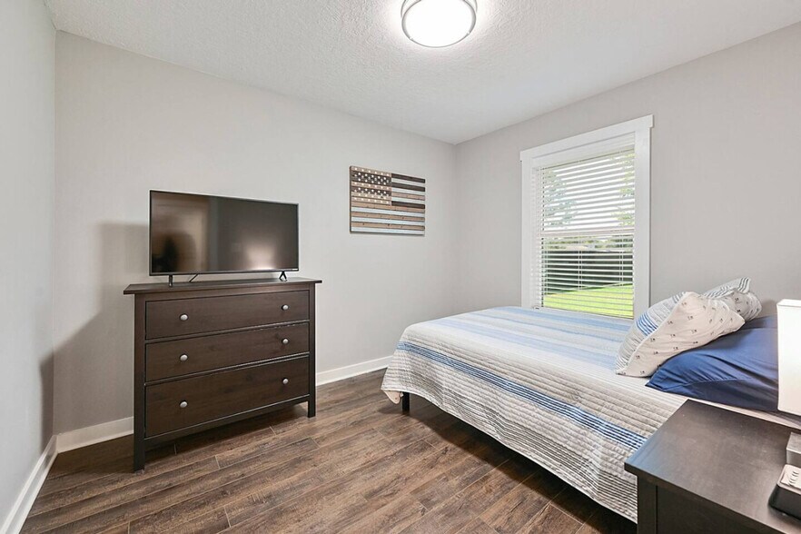 Building Photo - 1802 Carter Creek Pkwy