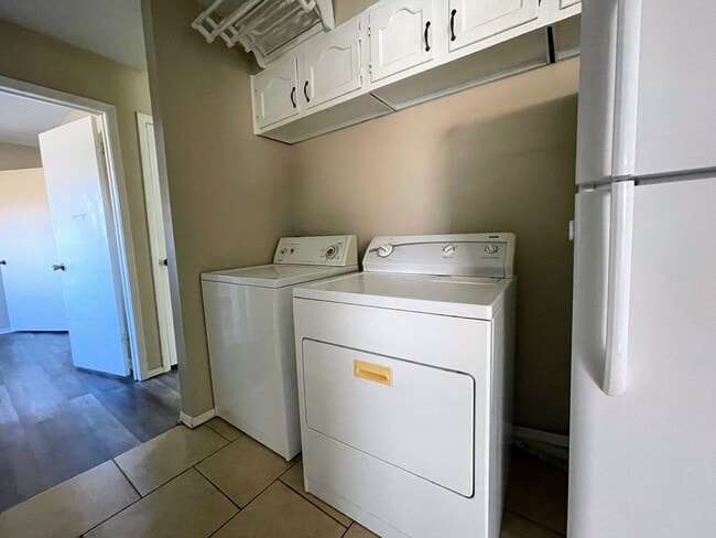 Building Photo - Your Dream Duplex Awaits in Charming Snyder!