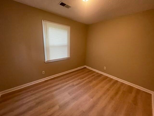 Building Photo - 3507 Kimball Ave