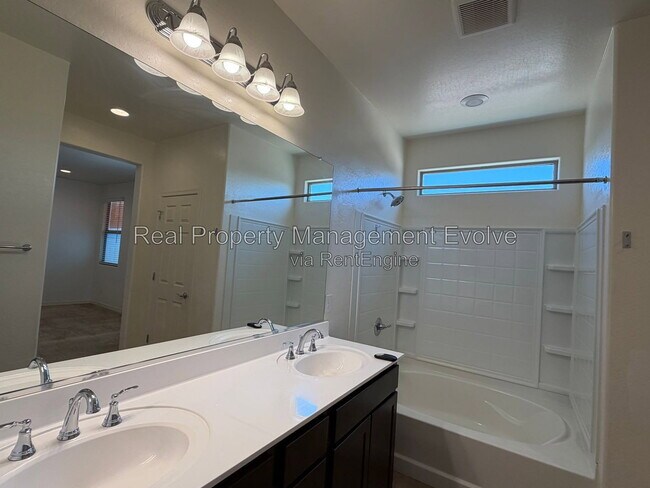 Building Photo - 5731 W Encinas Ln