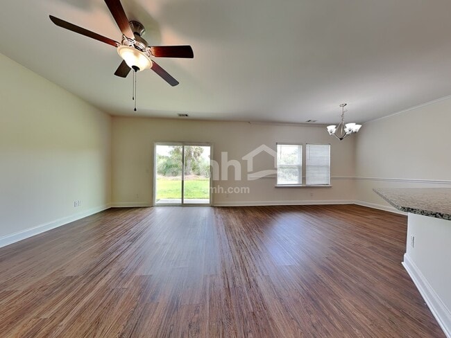 Building Photo - 28 Birch Cir