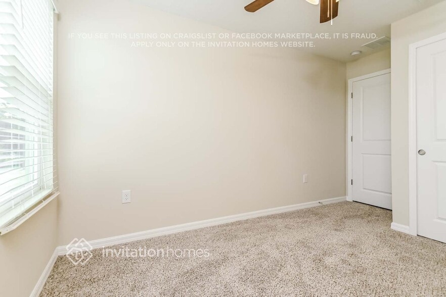 Building Photo - 17043 Coral Key Dr