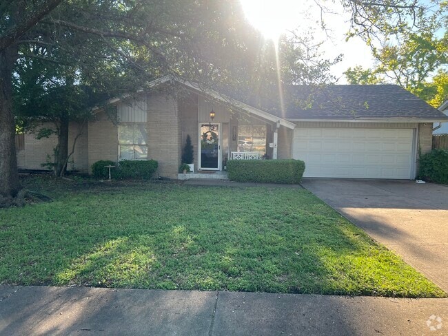 Building Photo - 8507 Charing Cross Ln