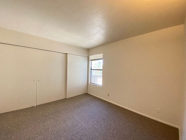 Building Photo - Beautiful Condo at The Reserve, About 2.3 Miles from the Plaza