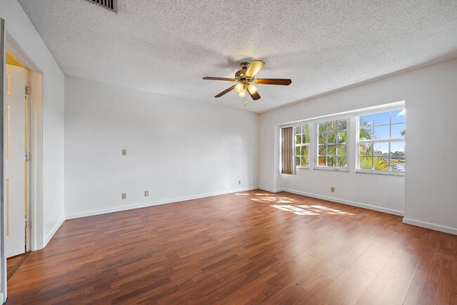 Building Photo - 11582 Winchester Dr