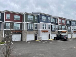 Building Photo - 2309 Anderson Rd